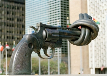 «Оружейный день»: в Очакове изъяли незарегистрированный «ZORAKI», в Кривом Озере в клетке для кроликов нашли минометную мину