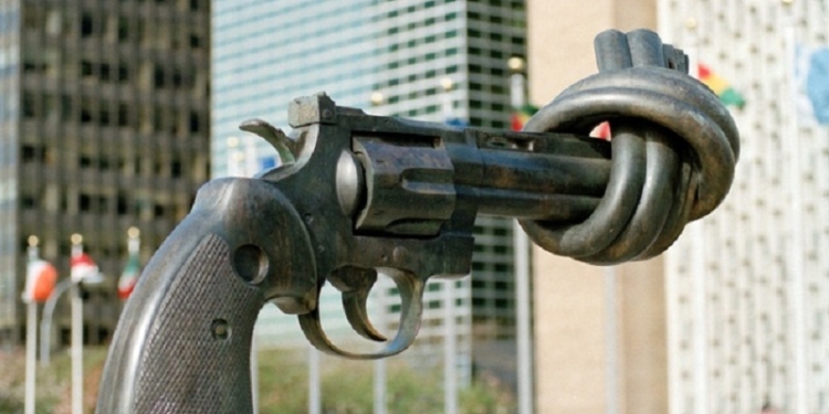 «Оружейный день»: в Очакове изъяли незарегистрированный «ZORAKI», в Кривом Озере в клетке для кроликов нашли минометную мину