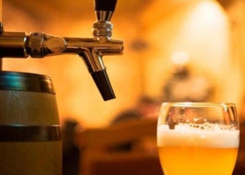 В Коблево перепившиеся отдыхающие украли кег с пивом