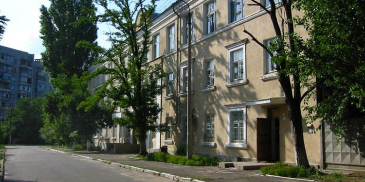 Это сделать так просто: николаевцы сдают кровь для раненых бойцов АТО