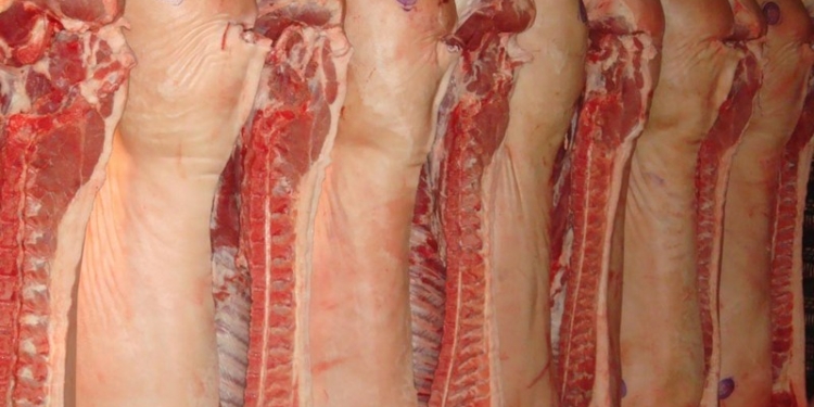 В Крым не пустили николаевскую свинину