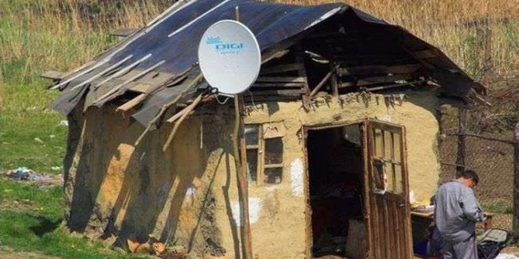 Борьба с пропагандой от радикалов: милиции предложили создать спецподразделение, которое будет уничтожать спутниковые антенны на домах украинцев