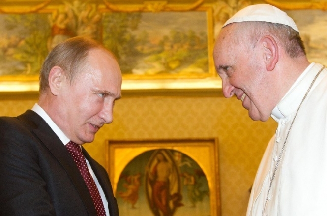Путин перед встречей с Папой Римским: Моими действиями руководит Бог 1