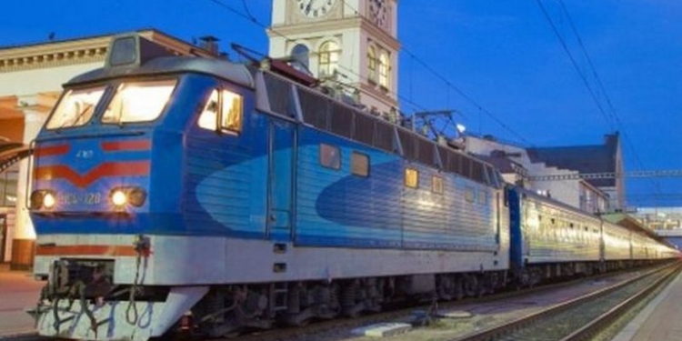 «Укрзализныця» за 5 месяцев этого года понесла убытки в 3,3 миллиарда гривен от перевозки пассажиров