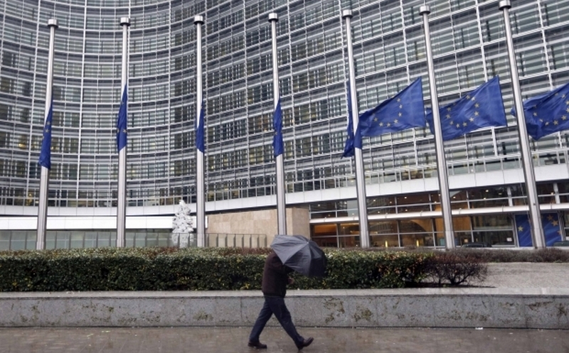 Главы МИД 12 стран ЕС призвали немедленно ввести безвизовый режим с Украиной 1