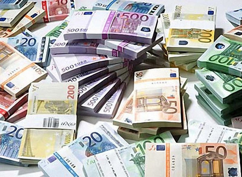 ЕС выделяет Украине первый транш в €600 миллионов 1