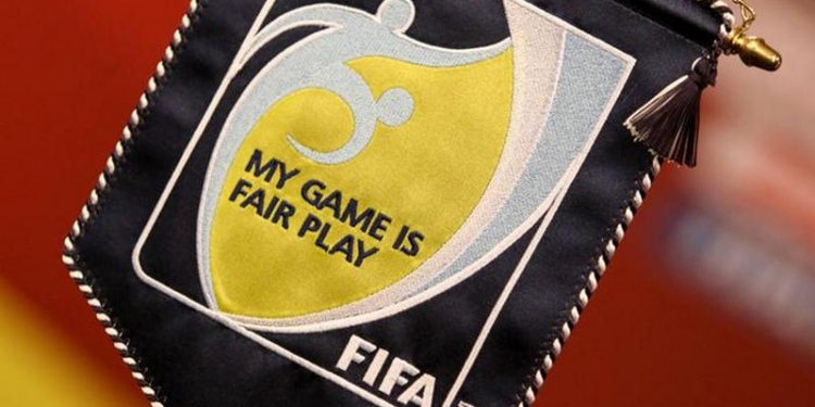 Прокуратура Швейцарии обнаружила новые сомнительные транзакции в деле ФИФА по РФ и Катару