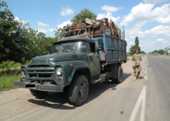 У Николаева остановили две машины с металлоломом без документов на груз. А сколько прошло не замеченными?