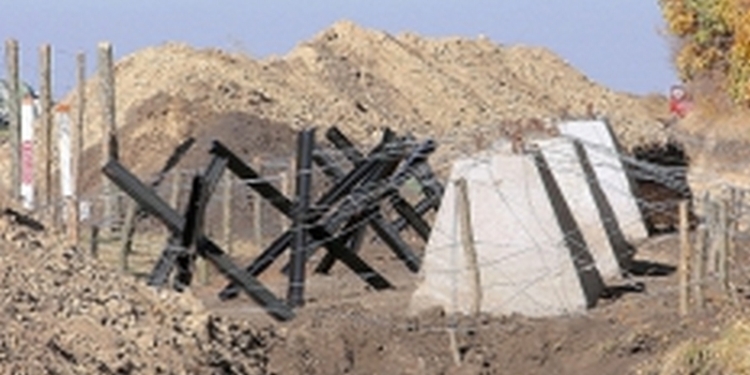 Все фортификационные сооружения на Донбассе уже построили – глава Минрегионстроя