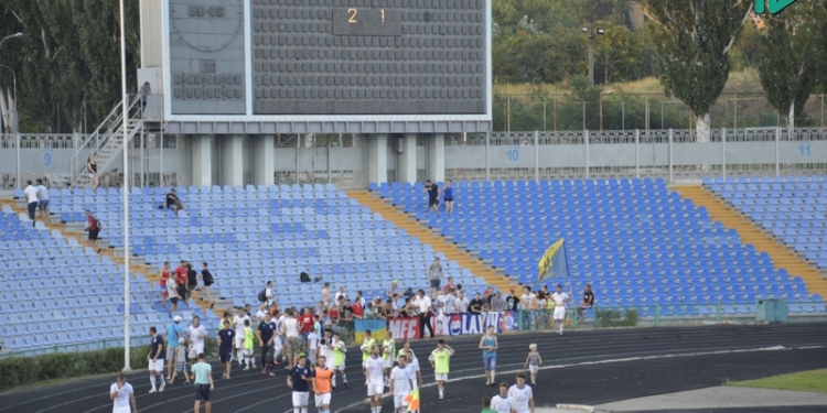МФК «Николаев», забив два гола в компенсированное время, стартовал в новом чемпионате с волевой победы над краматорским «Авангардом»