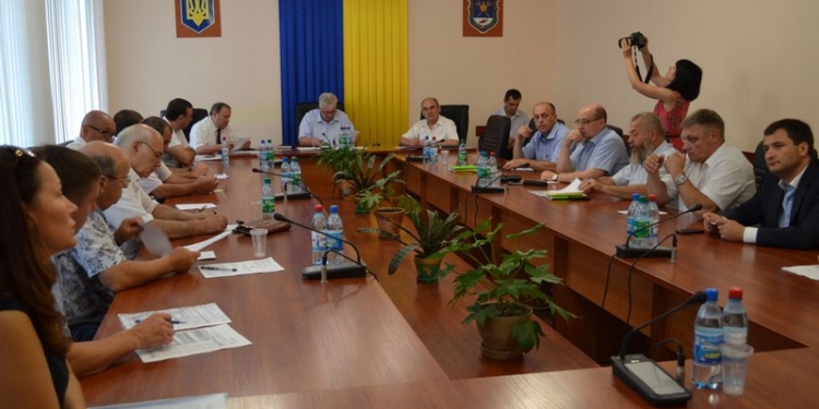 На сессии Николаевского облсовета КП «Международный аэропорт «Николаев» передадут в собственность города