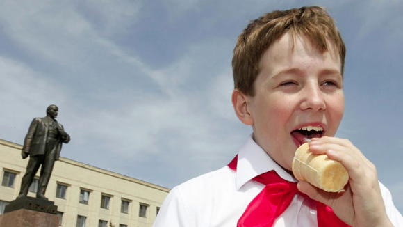 Коммунисты РФ организуют флешмоб «Селфи с Лениным»