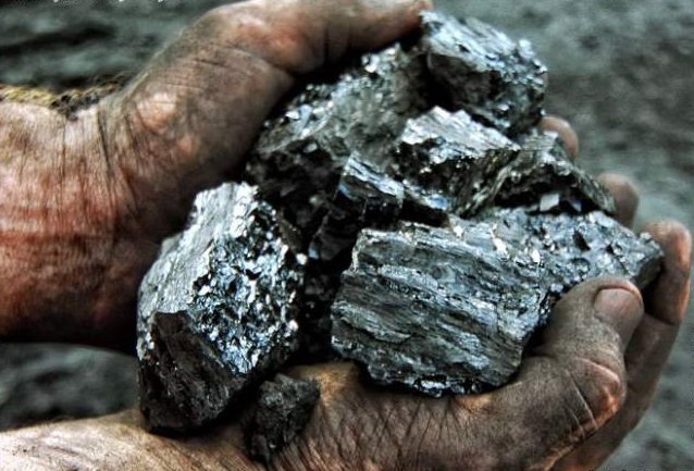 ArcelorMittal заинтересовался арендой угольных шахт в Украине - Порошенко 1