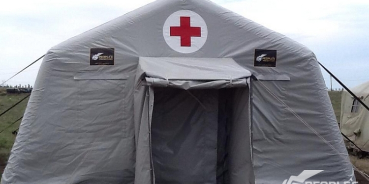 К празднику – с подарком: волонтеры People’s Project передали морским пехотинцам надувной полевой госпиталь