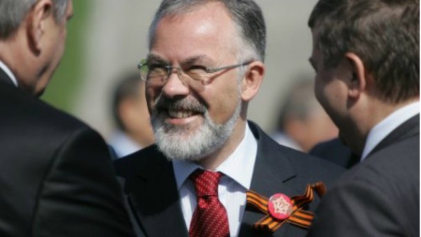 Бывшего министра образования Дмитрия Табачника объявили в розыск