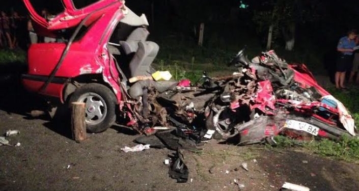 Под Полтавой машина председателя Конституционного суда стала причиной ДТП, в котором погибли люди