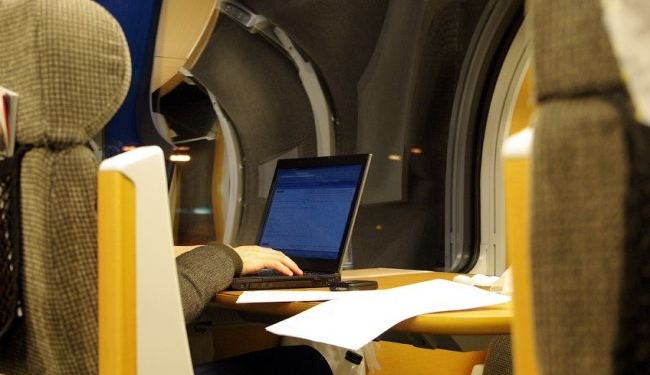 Во всех скоростных поездах с 1 сентября появится бесплатный Интернет