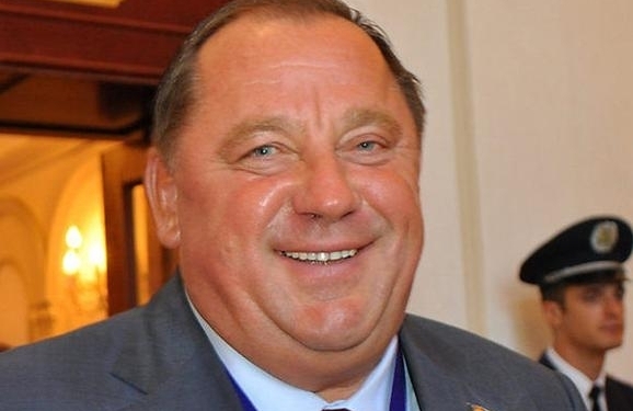 Диагноз судебной системе. Суд оправдал экс-ректора Налоговой академии Мельника