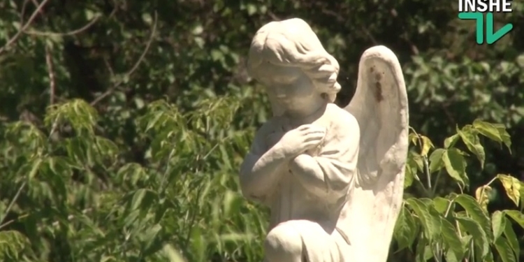 Это наша история: Николаевскому некрополю – 220 лет