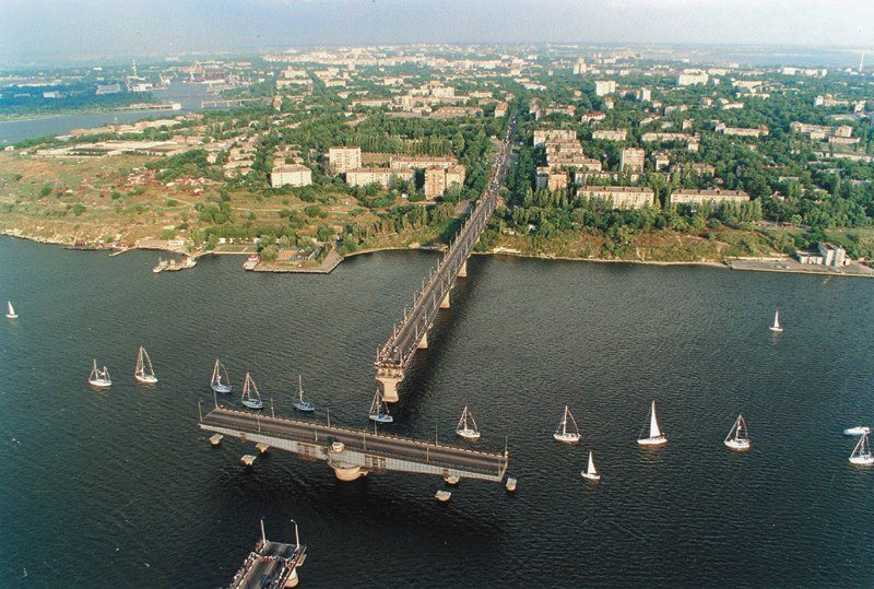 Во вторник в Николаеве разведут мосты: «Прилуки» и «Григорий Куропятников» будут заходить на ремонт 1