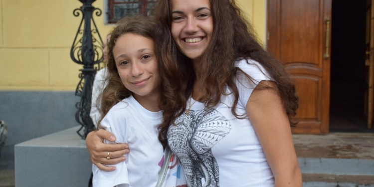 Сегодня дети вынужденных переселенцев и участников АТО вернулись в Николаев из Хорватии