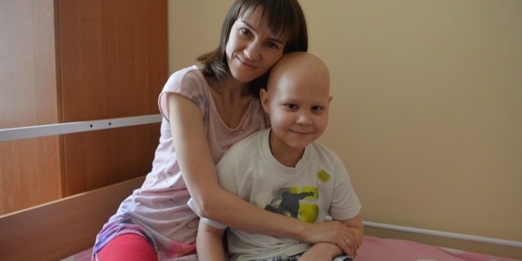 Первая победа в борьбе за жизнь юного николаевца Вани Красножёна: благодаря помощи неравнодушных людей ребенок улетает в Италию на пересадку костного мозга