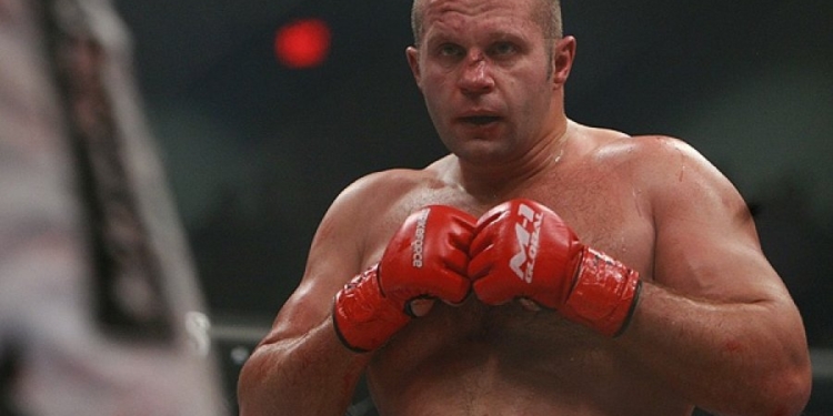 Федор Емельяненко объявил о возвращении в бои без правил