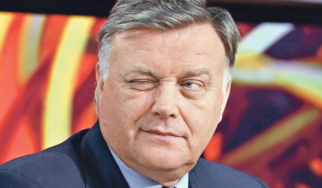 Rzeczpospolita: Друг Путина хочет купить железную дорогу Греции и порт в Салониках