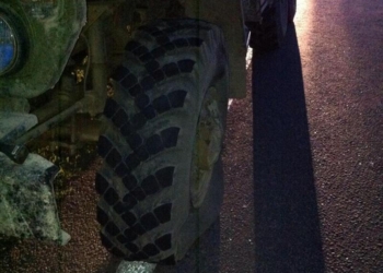 Работники спецотряда ДПС в Николаевской области помогли военным отремонтировать автомобили