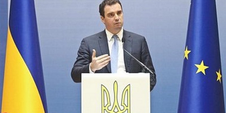 Абромавичус: Из Госрезерва исчезли 250 тыс. тонн зерна