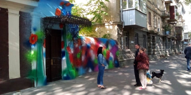 Взрыв в Николаеве. Волонтерский центр почти не пострадал, обошлось битыми стеклами