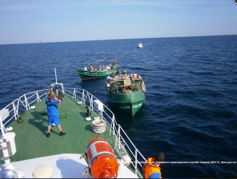 Одесские пограничники задержали рыбаков, которые нарушили государственную границу 1