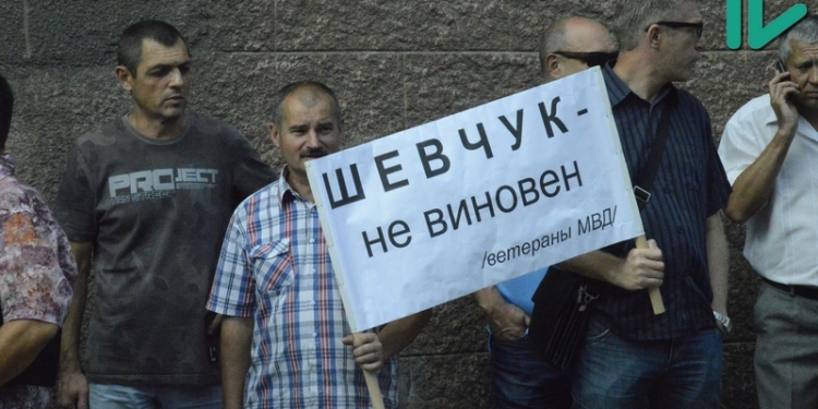 Главный «свободовец» области считает, что за разгон николаевского Евромайдана должен отвечать генерал Седнев, а не один Шевчук