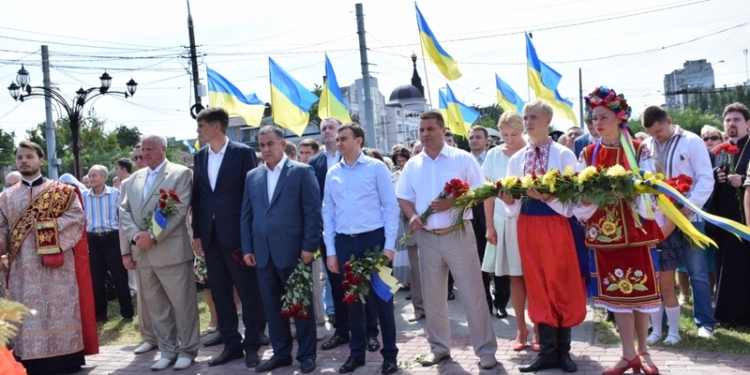Николаевщина минутой молчания почтила память погибших воинов