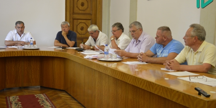 Николаевские депутаты хотят разрешить ЖКП «Південь» взять кредит, чтобы погасить многотысячные долги по зарплате