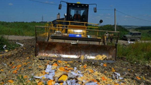 В Крыму тоже взялись за уничтожение запрещенных продуктов 1