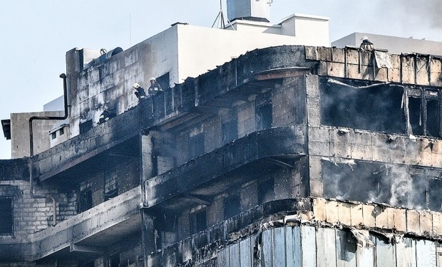 Пожар в Одессе потушили, но теперь в Аркадии есть своя “черная башня”