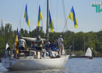 «Наши дети – лучше нас». В Николаеве прошла патриотическая регата