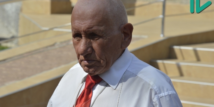 В Николаеве пикетчик объявил голодовку под зданиями УМВД и СБУ