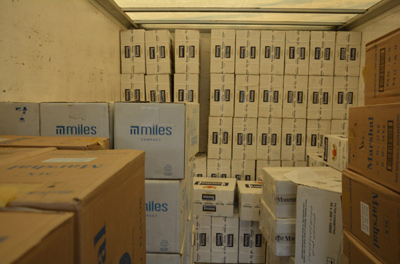 На Херсонском шоссе в Николаеве – не один склад с контрафактными сигаретами: правоохранители нашли еще один с сигаретами на почти 1 млн.грн.