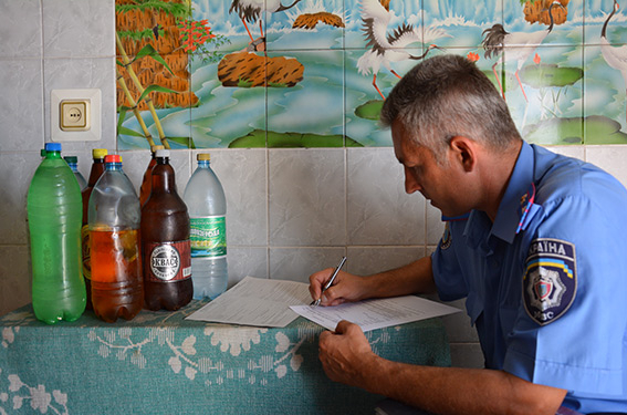 Правоохранители накрыли самогонную точку в центре Николаева