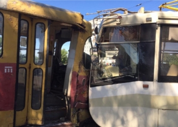 В Харькове лоб в лоб столкнулись два трамвая, пострадали 15 человек