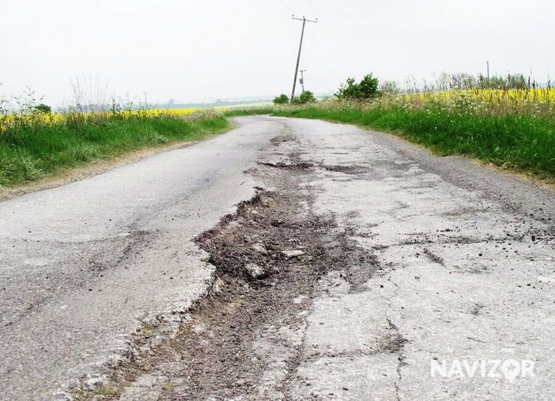 В Украине запустили онлайн-карту, на которой показано ремонты дорог: там можно пожаловаться на Укравтодор 1