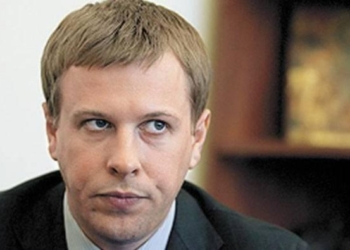 Депутаты от “Видродження” проголосуют за внесение изменений в Конституцию “в свободном режиме”