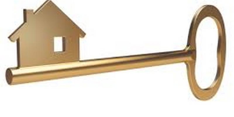 Квартире умершей одинокой гражданки жительница Николаева «приделала ноги». Но прокуратура разобралась и вернула украденное