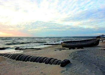 Пьяные оккупанты из гранатометов обстреливают рыбаков в Азовском море