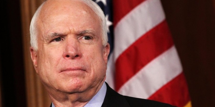 Маккейн о нынешней РФ: Рейган был прав – “Мир через силу”