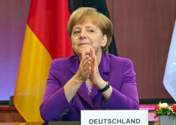 Меркель намерена побороться за свой пост в четвертый раз