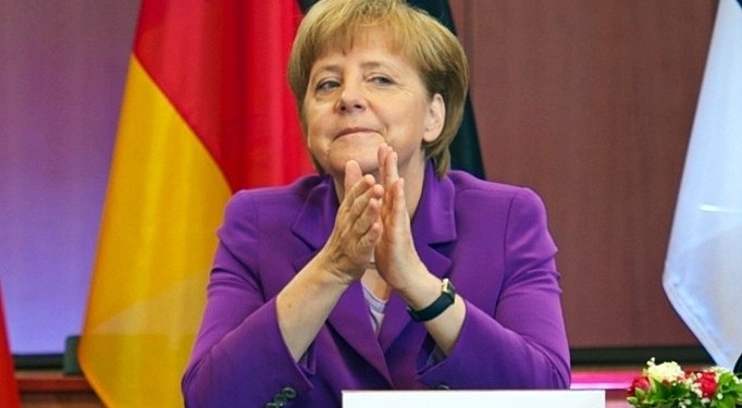 Меркель намерена побороться за свой пост в четвертый раз