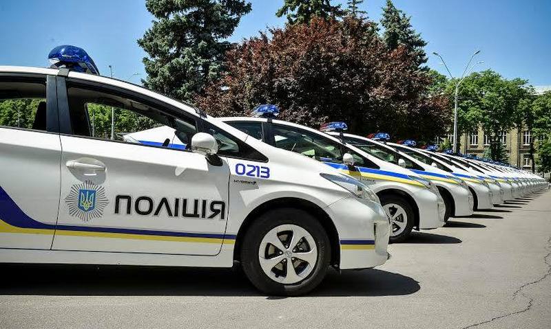 Николаевские патрульные полицейские присягнут народу завтра возле ОДК 1